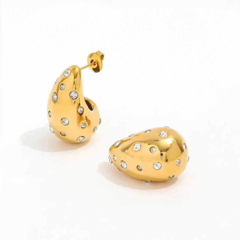 Glimmering Teardrop Studs